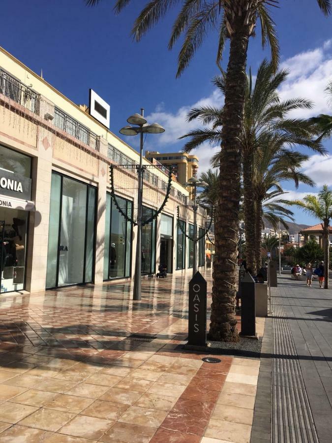 Apartamento En Playa Las Vistas - Torres Del Sol アロナ エクステリア 写真